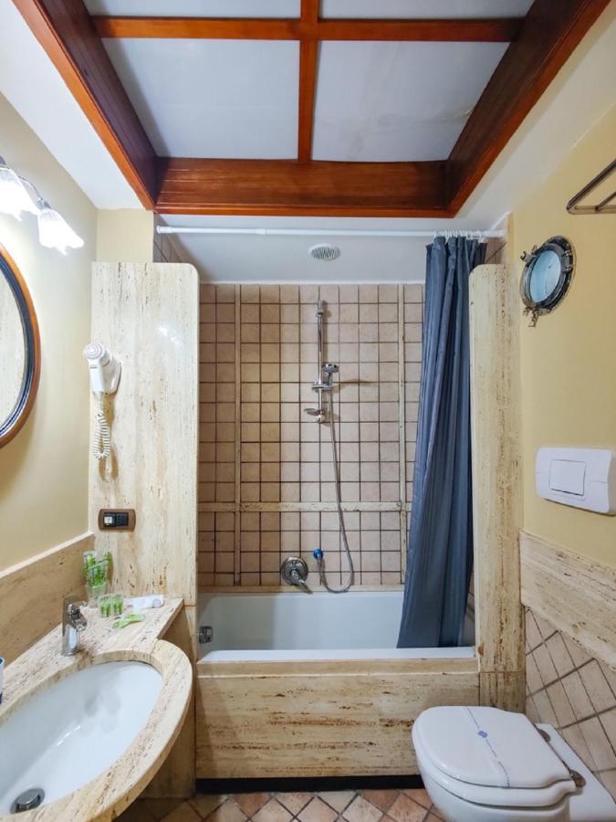 Hotel Ares Napels